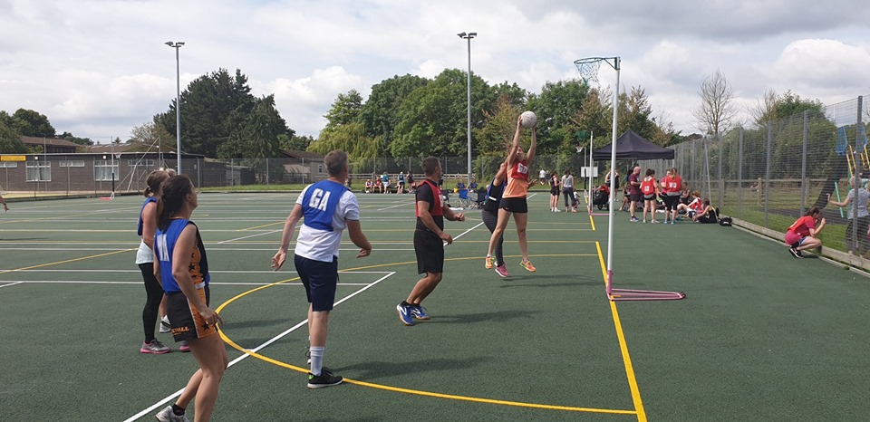 Successful revamp of Crediton’s tennis courts