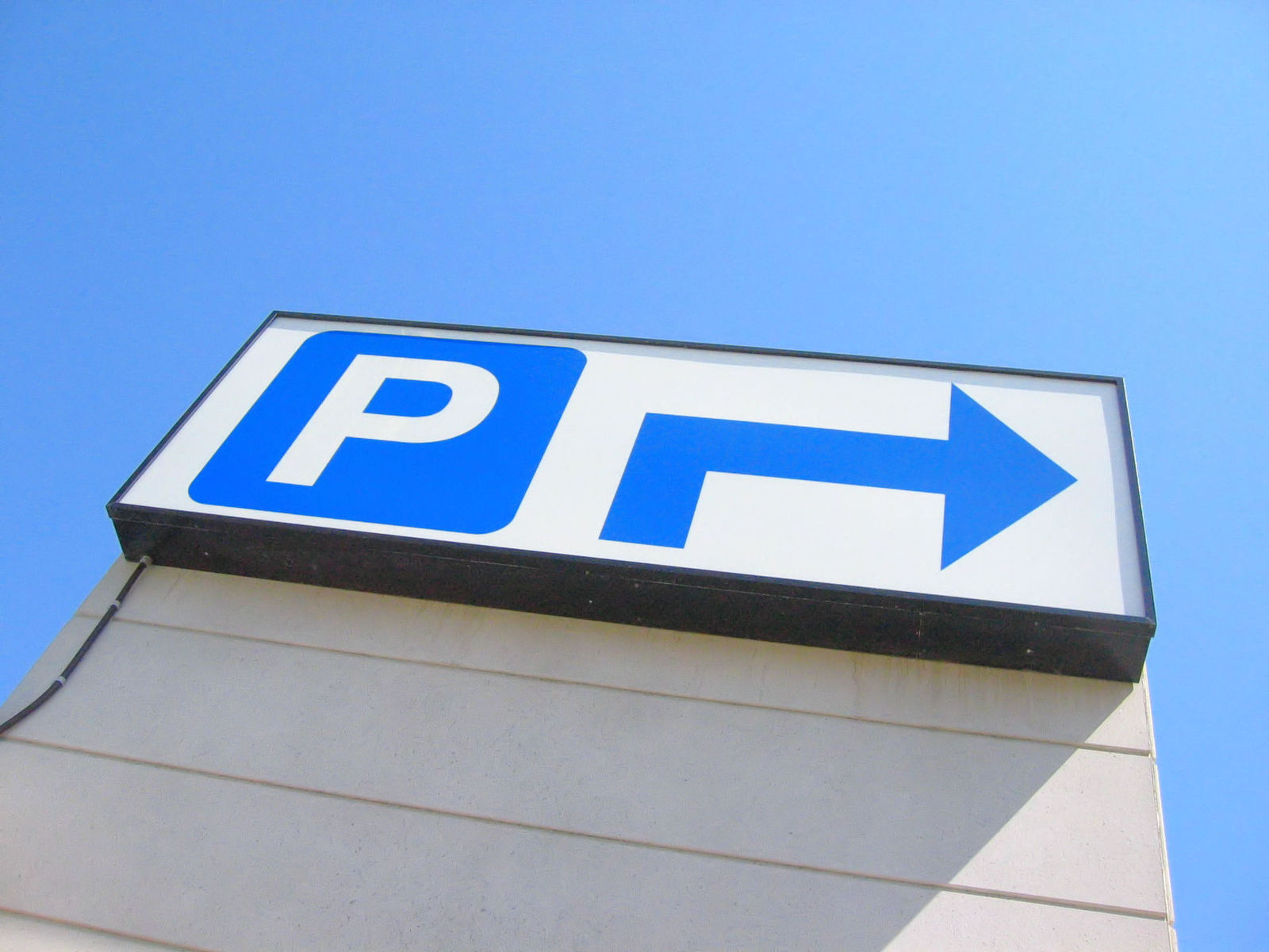 Free parking to boost town centre spending