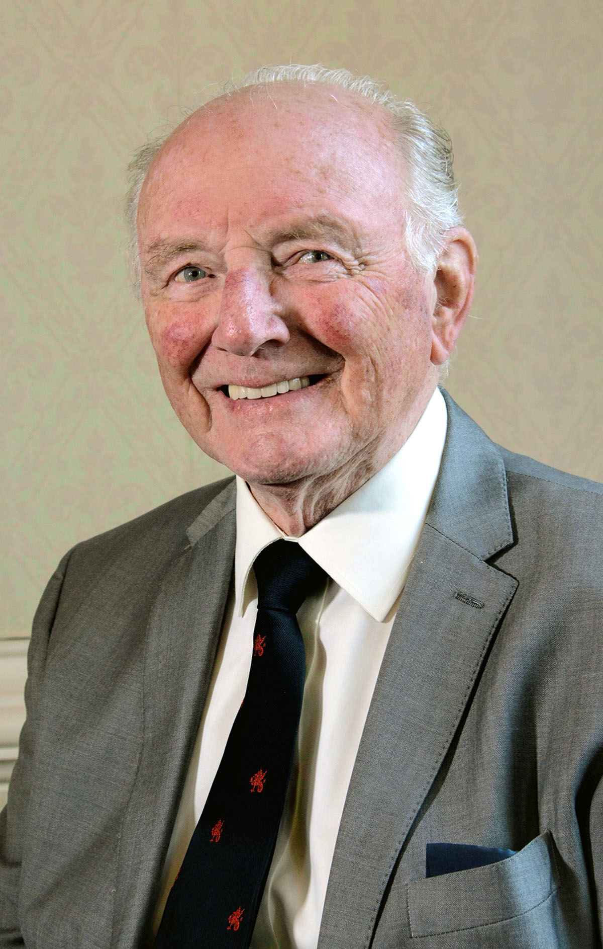 Chairman pays tribute to the late Councillor, Glanmor Hughes