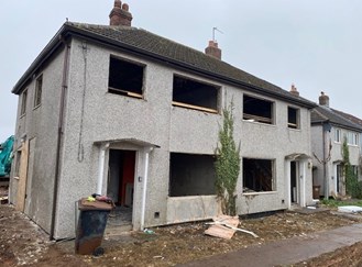 grey empty home